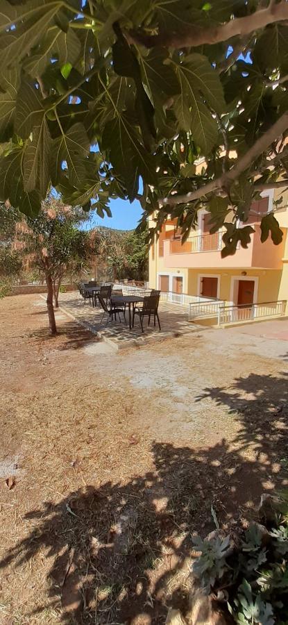 Savvas Apartments Plítra Zewnętrze zdjęcie