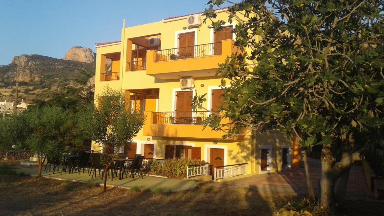 Savvas Apartments Plítra Zewnętrze zdjęcie